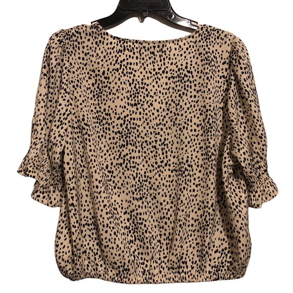 Express Cheetah print blouse - Picture 2 of 4